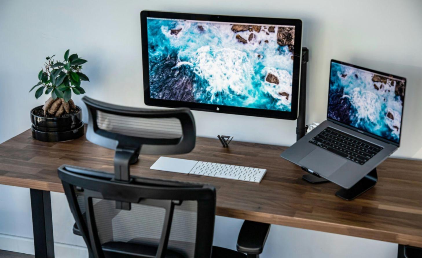 Investment analysis materials and financial planning documents used in teaching