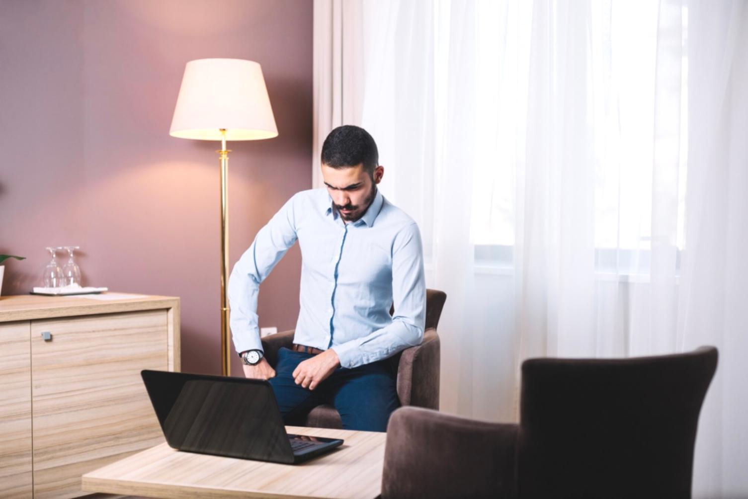 Finance education learning environment with collaborative workspace